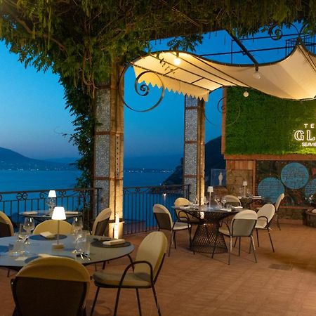 Aequa Hotel Vico Equense Eksteriør billede