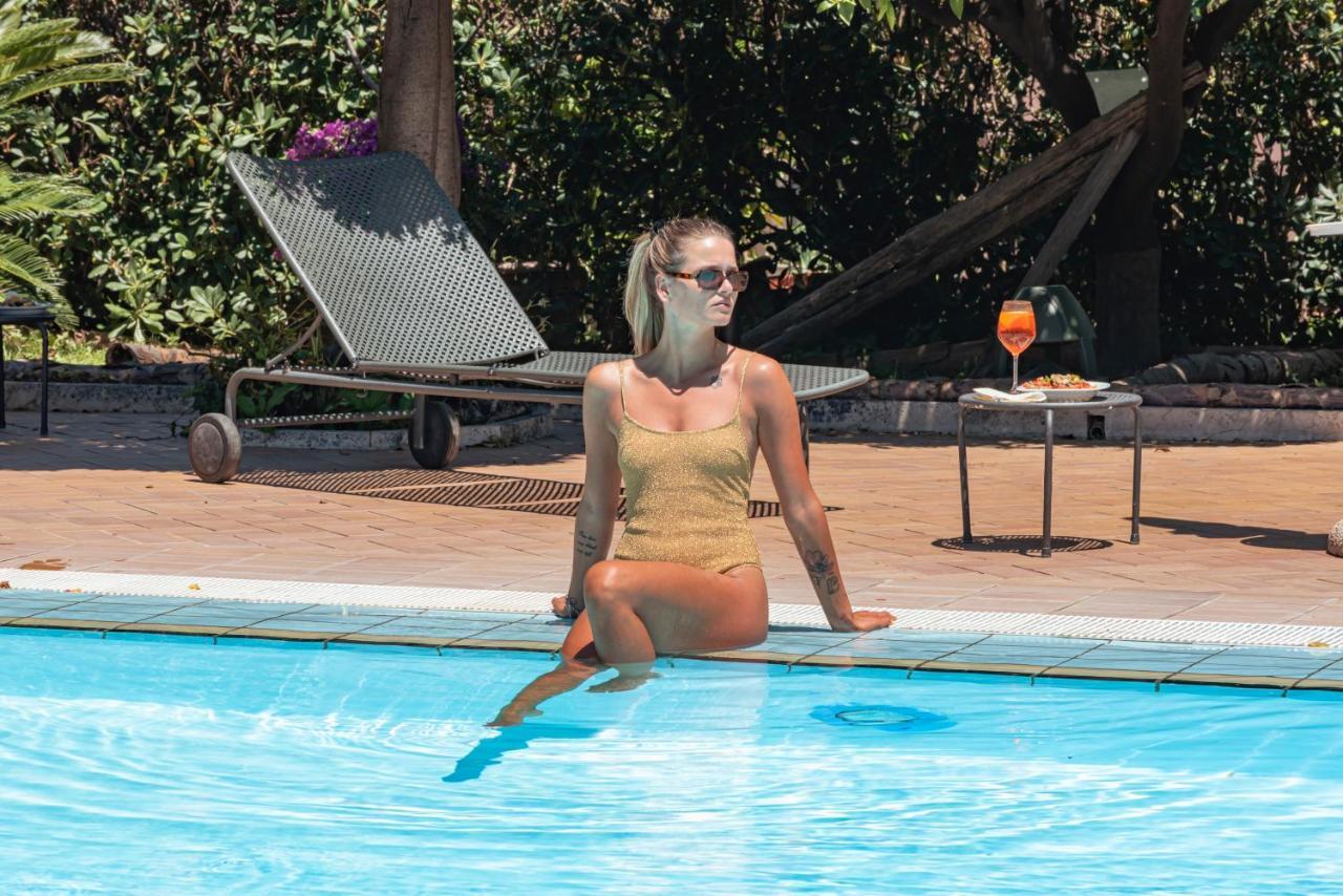 Aequa Hotel Vico Equense Eksteriør billede