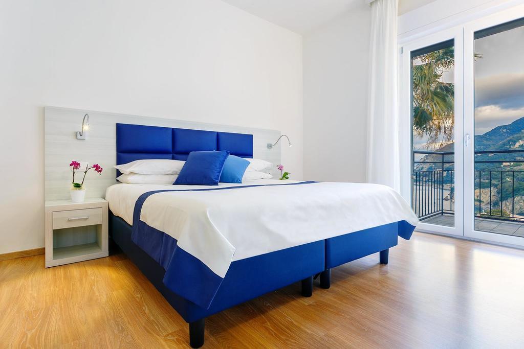 Aequa Hotel Vico Equense Eksteriør billede